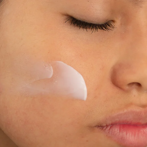 Medipeel Bio-Intense Glutathione White Cream - Imagen 4