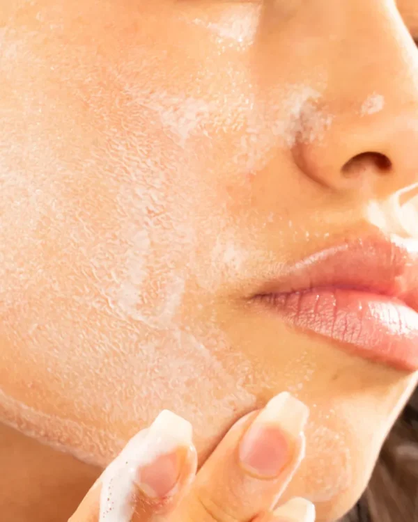 Maxclinic Rose Vitamin Brightening Oil Foam - Imagen 4
